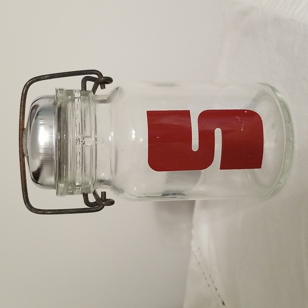 Vtg. Wheaton salt jar shaker